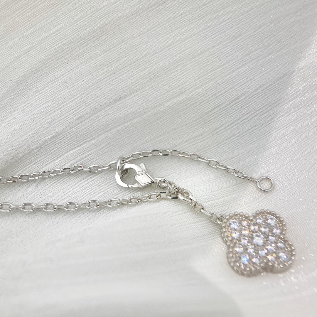 [Solara Jewelry] クローバー 5モチーフ シルバーダイヤモンドネックレス