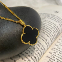 [Solara Jewelry ]CLOVER 25MM NECKLACE GOLD ONYX