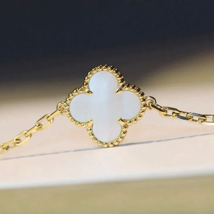 [Solara Jewelry ]クローバー 20モチーフ ホワイトマザーオブパール ネックレス