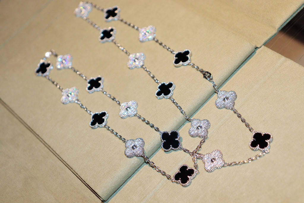 [Solara Jewelry ]CLOVER 20 MOTIFS ONYX DIAMOND SILVER