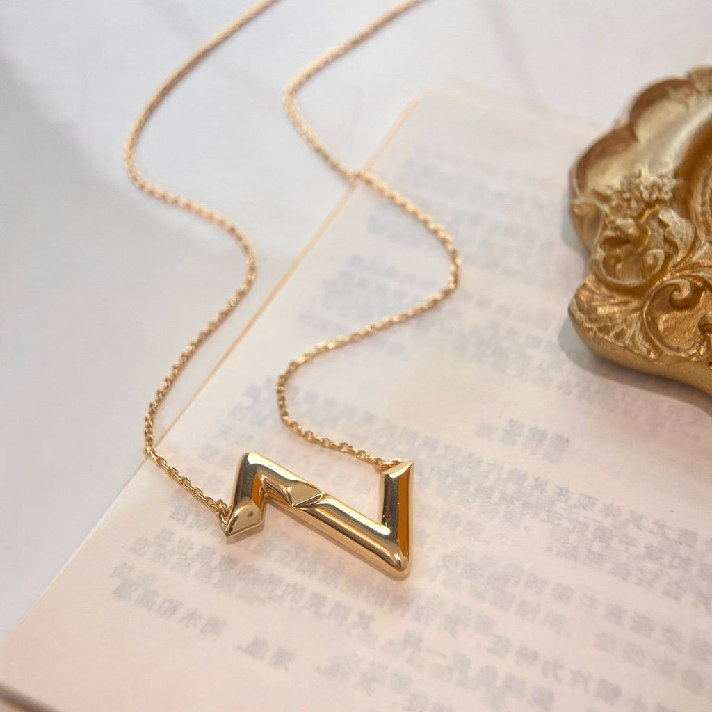[Solara Jewelry ]VOLTE UPSIDE DOWN NECKLACE