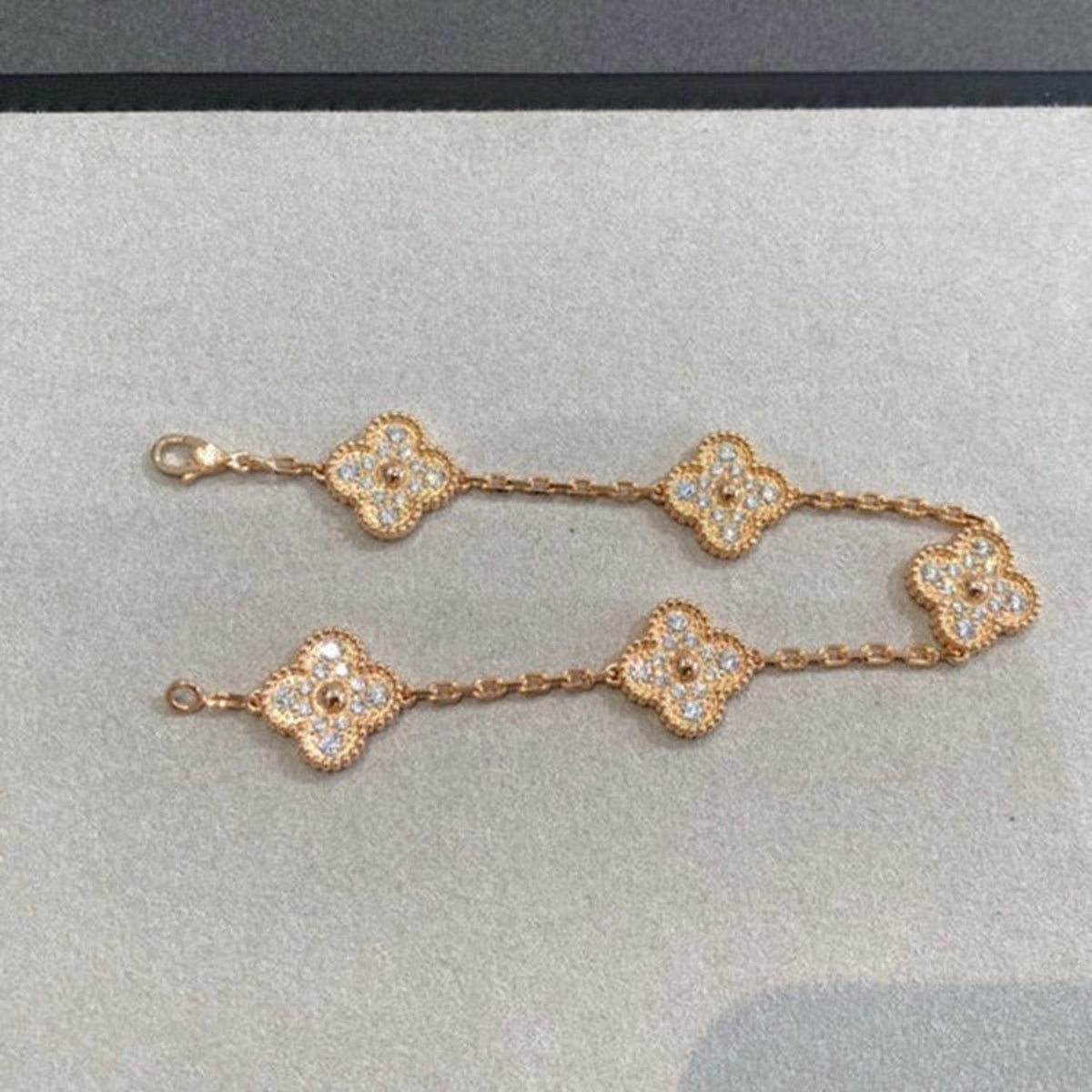 [Solara Jewelry ]CLOVER 5 MOTIFS  FULL DIAMOND BRACELET