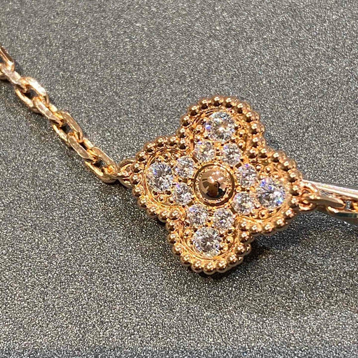 [Solara Jewelry ]CLOVER 5 MOTIFS  FULL DIAMOND BRACELET