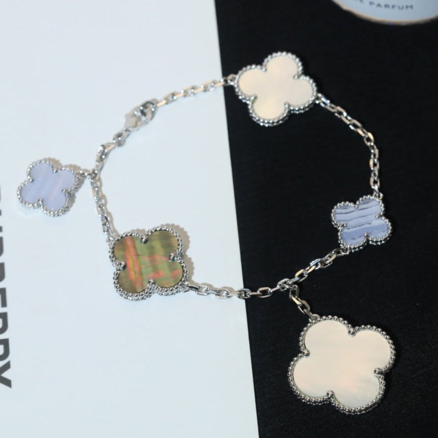 [Solara Jewelry ]クローバー ブレスレット 5モチーフ マザーオブパール カルセドニー シルバー