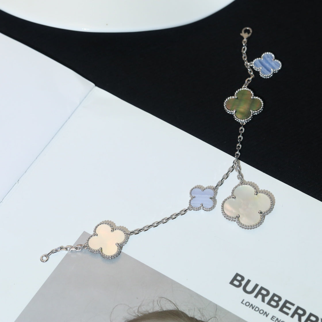 [Solara Jewelry ]クローバー ブレスレット 5モチーフ マザーオブパール カルセドニー シルバー