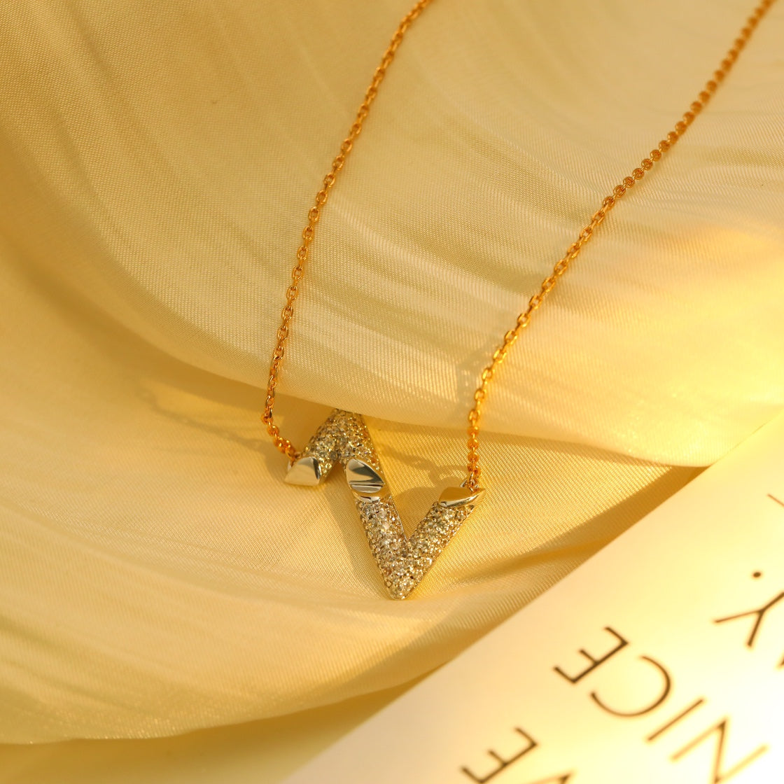 [Solara Jewelry ]VOLT SILVER DIAMOND PEDANT NECKLACE