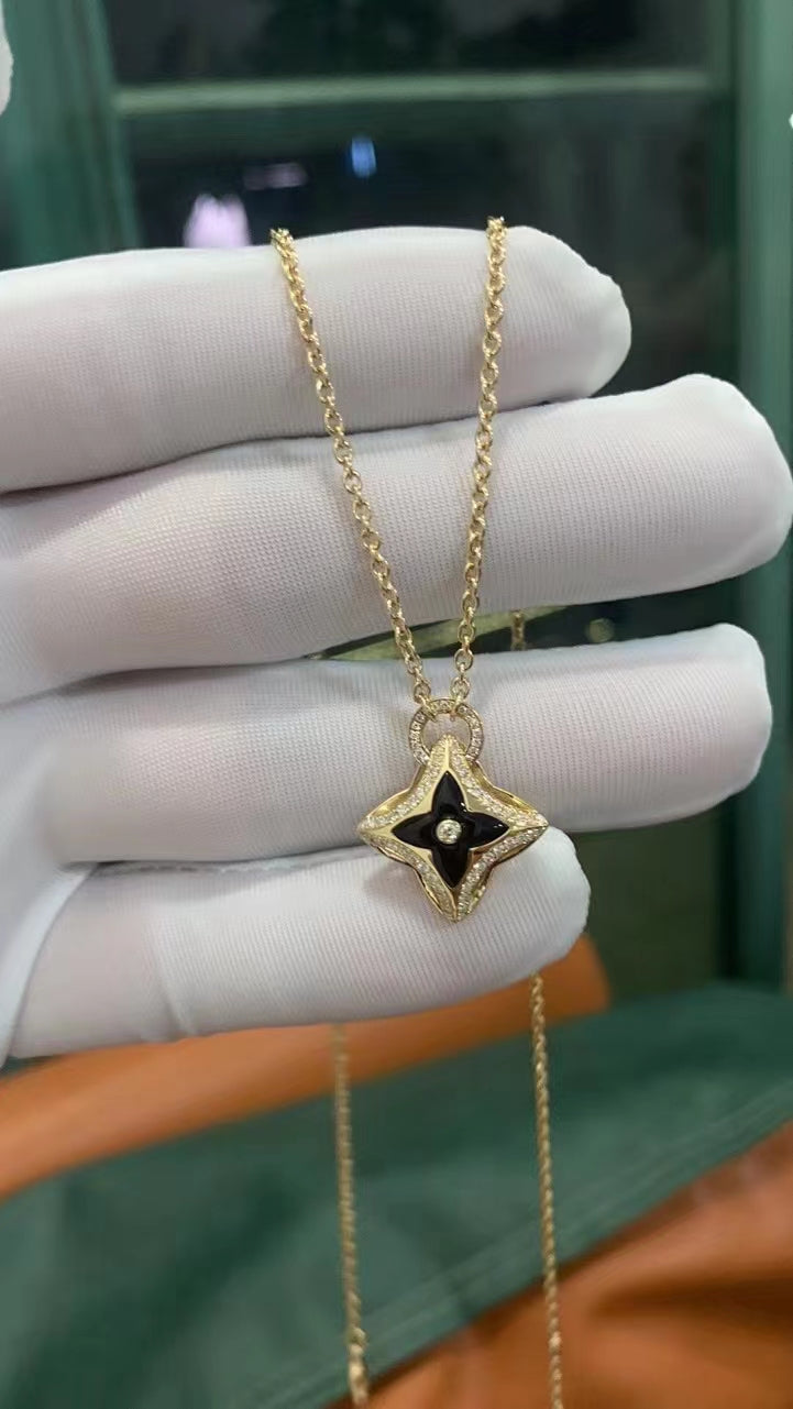 [Solara Jewelry ]STAR PEDANT PINK GOLD DIAMOND NECKLACE