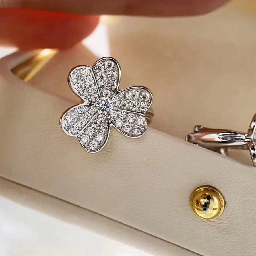 [Solara Jewelry ]CLOVER COMOS DIAMOND EARRINGS SILVER