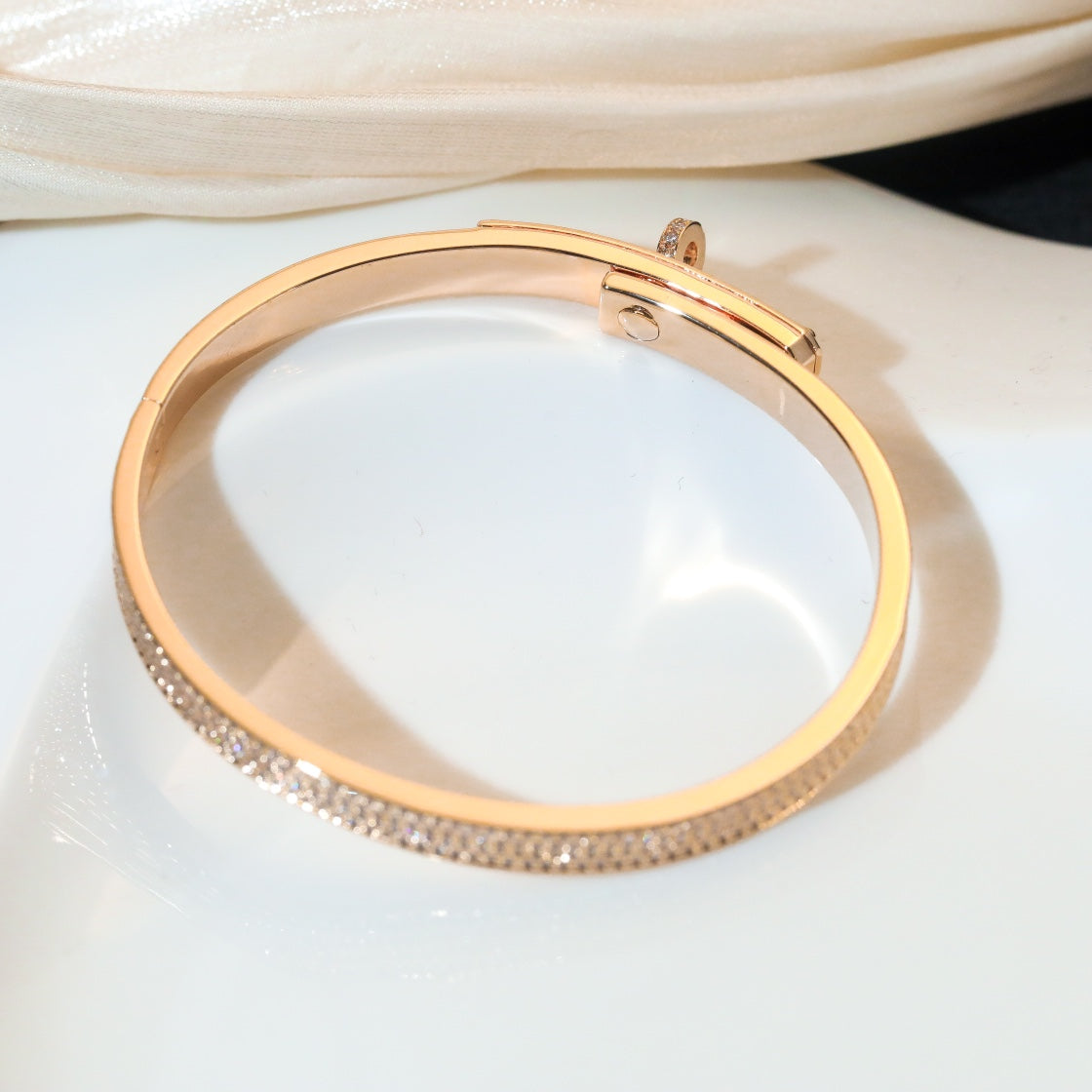 [Solara Schmuck ]KELLY ARMBAND MIT DIAMANTPAVÉ