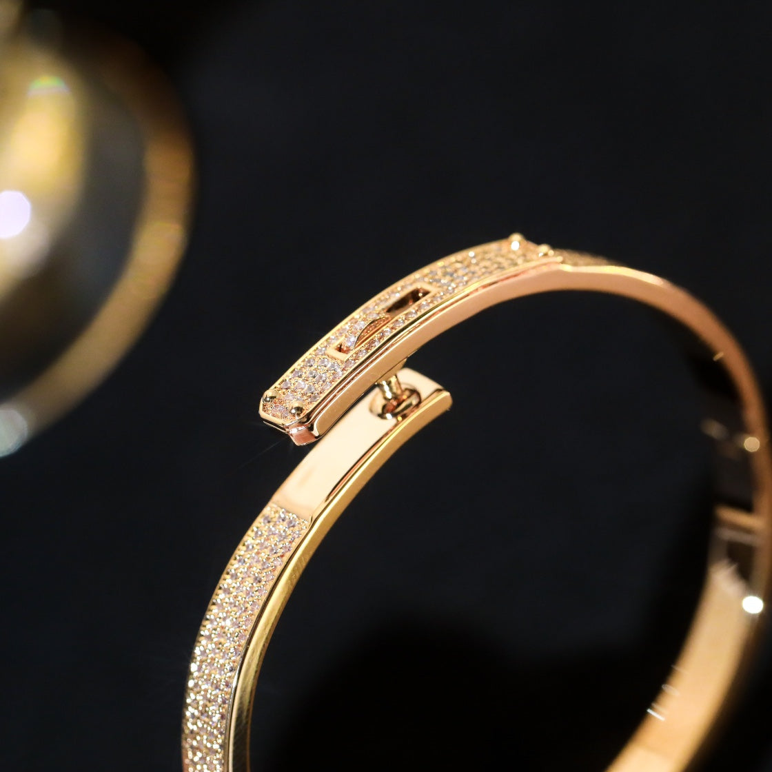 [Solara Schmuck ]KELLY ARMBAND MIT DIAMANTPAVÉ