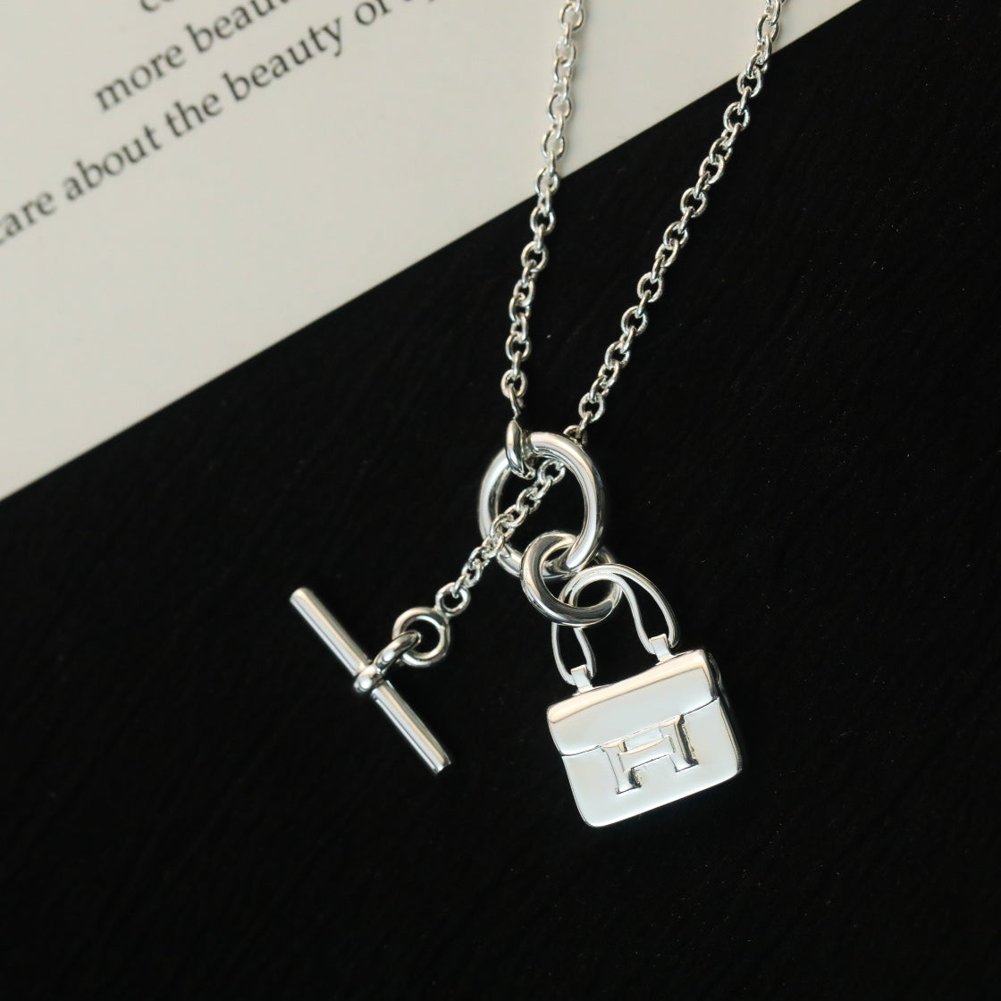 [Solara Jewelry ]POP H ANHÄNGER SILBERNE HALSKETTE