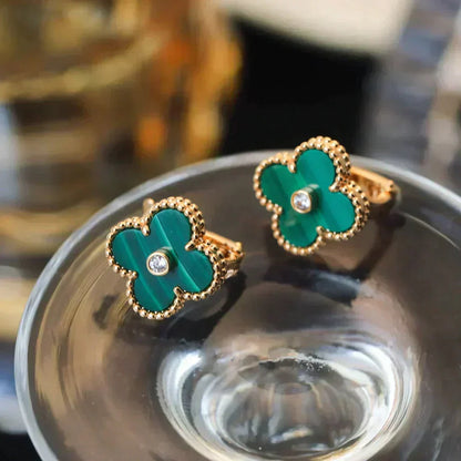 [Solara Jewelry ]CLOVER MEDIUM OHRRINGE MIT 1 MOTIV MALACHIT UND DIAMANTEN