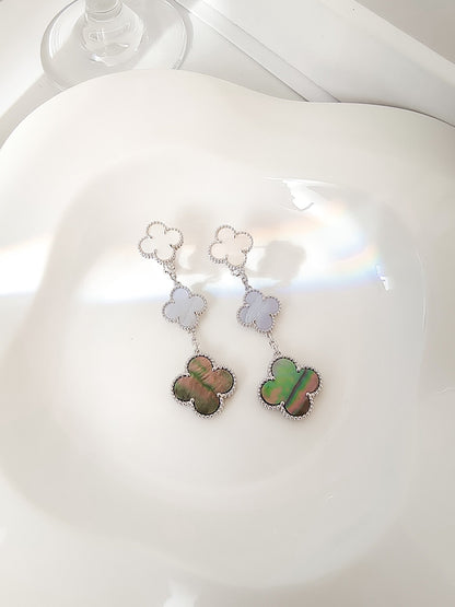 [Solara Jewelry ]クローバー 3モチーフ カルセドニー ダークMOP シルバー ピアス