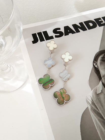 [Solara Jewelry ]クローバー 3モチーフ カルセドニー ダークMOP シルバー ピアス