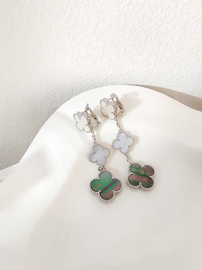 [Solara Jewelry ]クローバー 3モチーフ カルセドニー ダークMOP シルバー ピアス