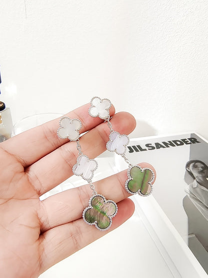 [Solara Jewelry ]クローバー 3モチーフ カルセドニー ダークMOP シルバー ピアス