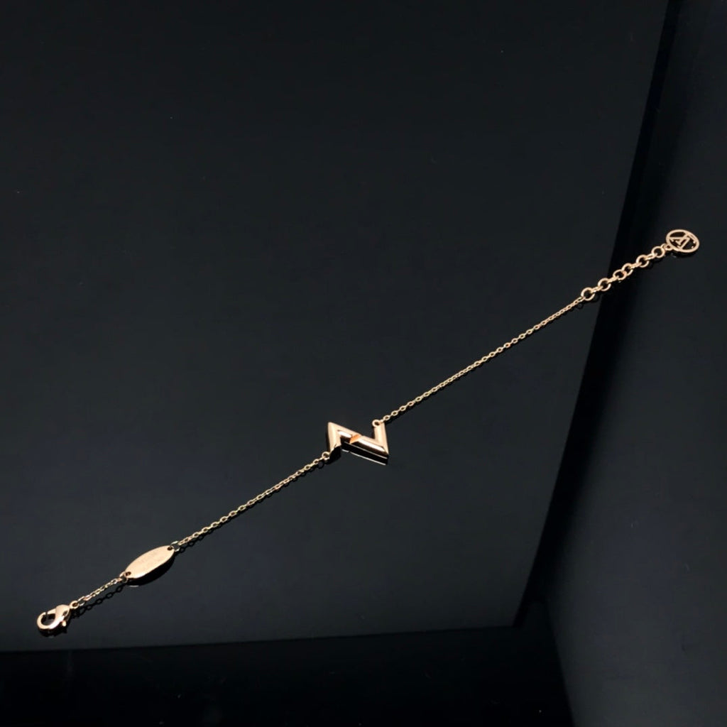 [Solara Jewelry ]VOLT LV ロゴブレスレット