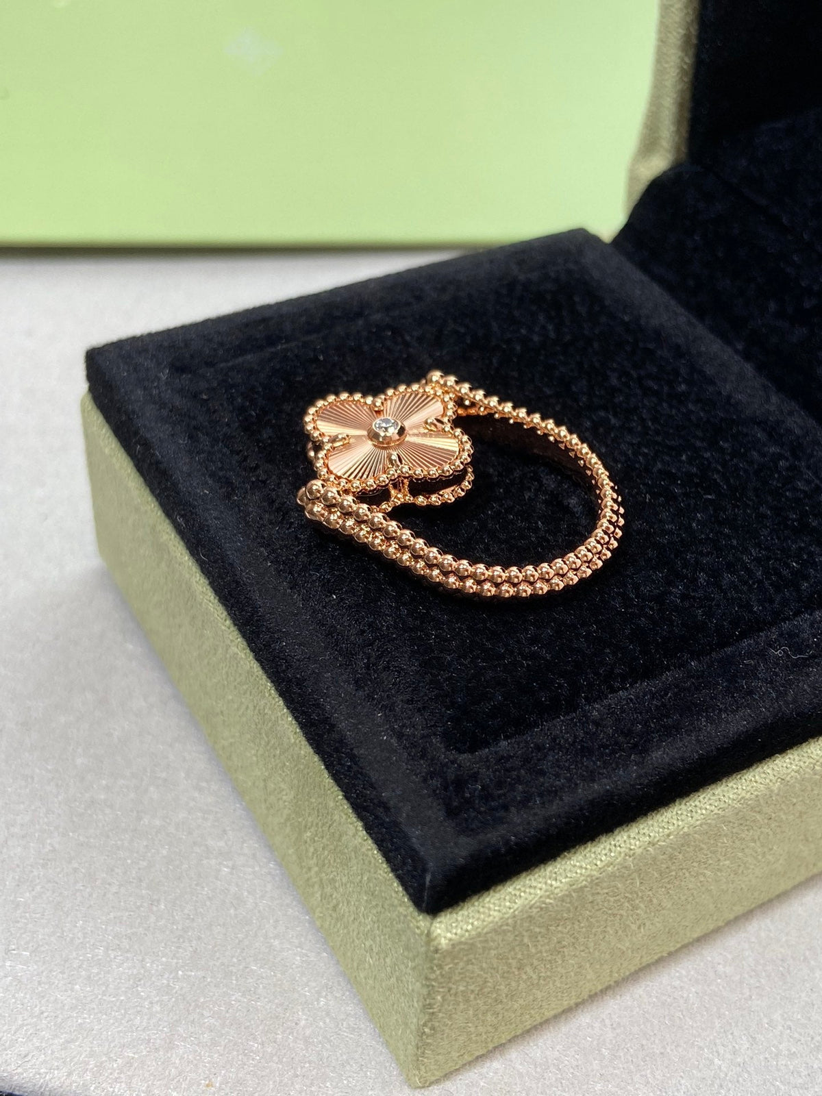 [Solara Jewelry ]CLOVER RIVERSIBLE ROSE GOLD RING