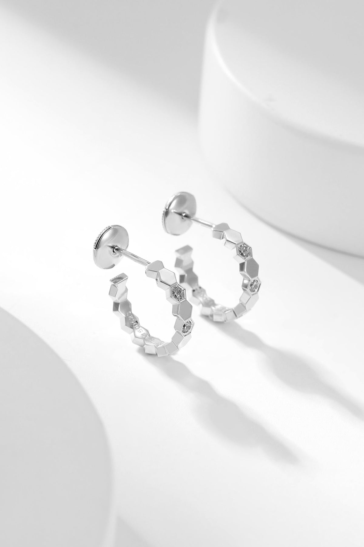 [Solara Jewelry ]BEE LOVE ダイヤモンドフープピアス