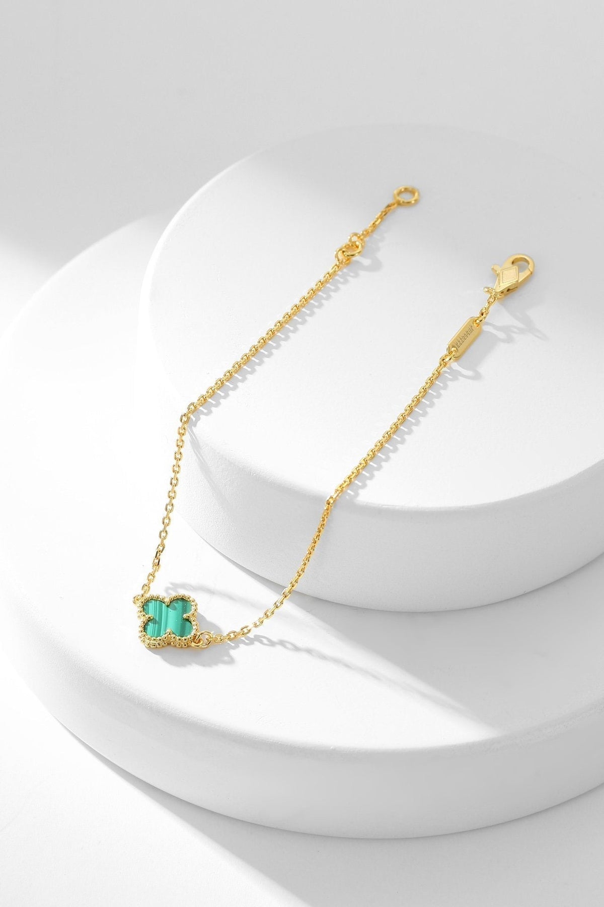 [Solara Jewelry ]KLEEBRAUM ARMBAND MALACHIT 1 MOTIV