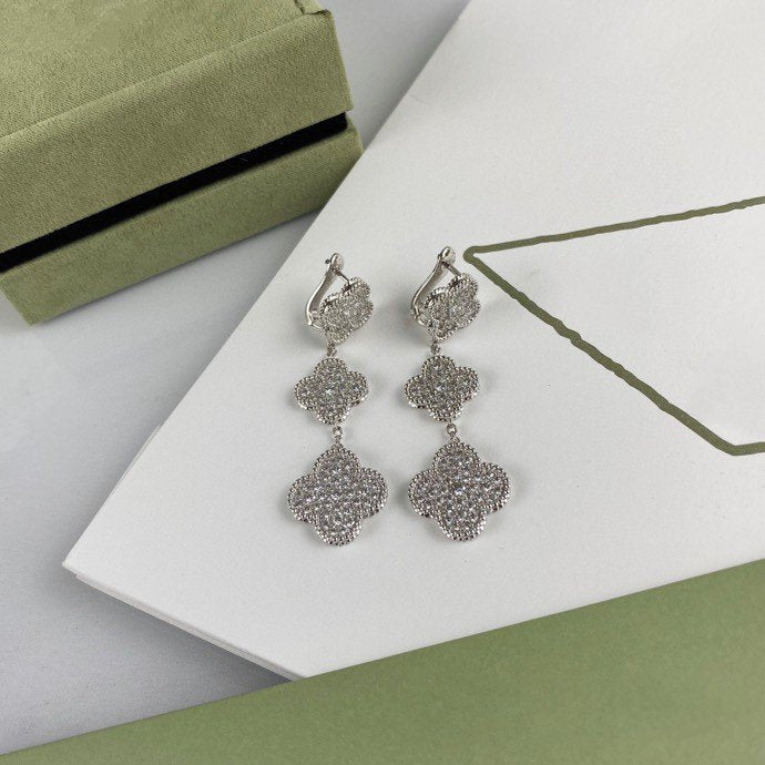 [Solara Jewelry ]CLOVER 3 MOTIF DIAMOND SILVER DROP EARRINGS