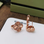 [Solara Jewelry ]CLOVER MEDIUM STUD EARRINGS