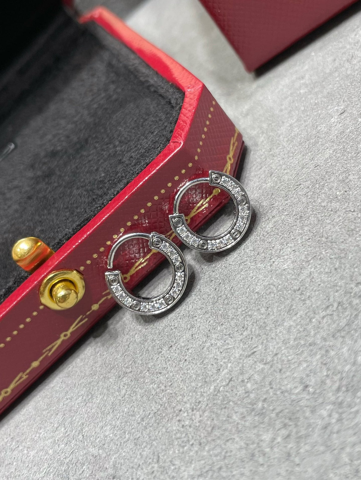 [Solara Jewelry ]ラブダイヤモンドイヤリング