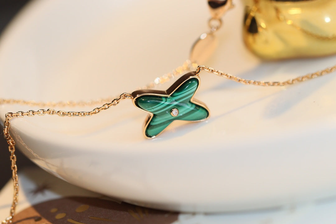 [Solara Jewelry ]JEUX MALACHITE 1 DIAMOND PINK GOLD NECKLACE