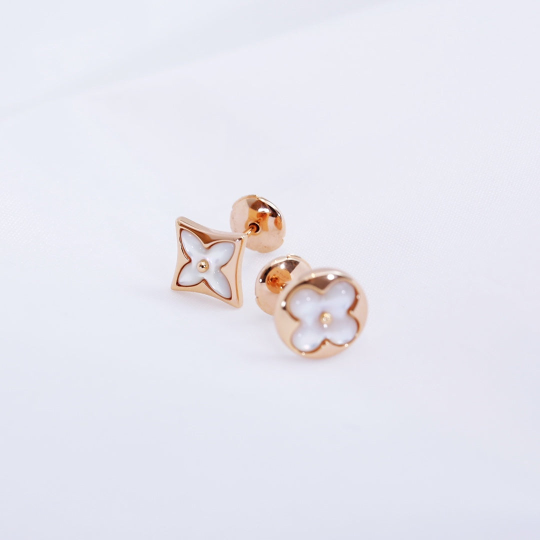 [Solara Jewelry ]STAR AND SUN PINK GOLD MOP STUD EARRINGS