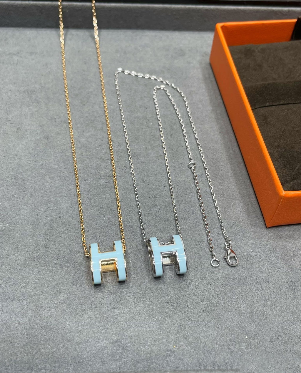 [Solara Jewelry ]POP H SKY BLUE NECKLACE