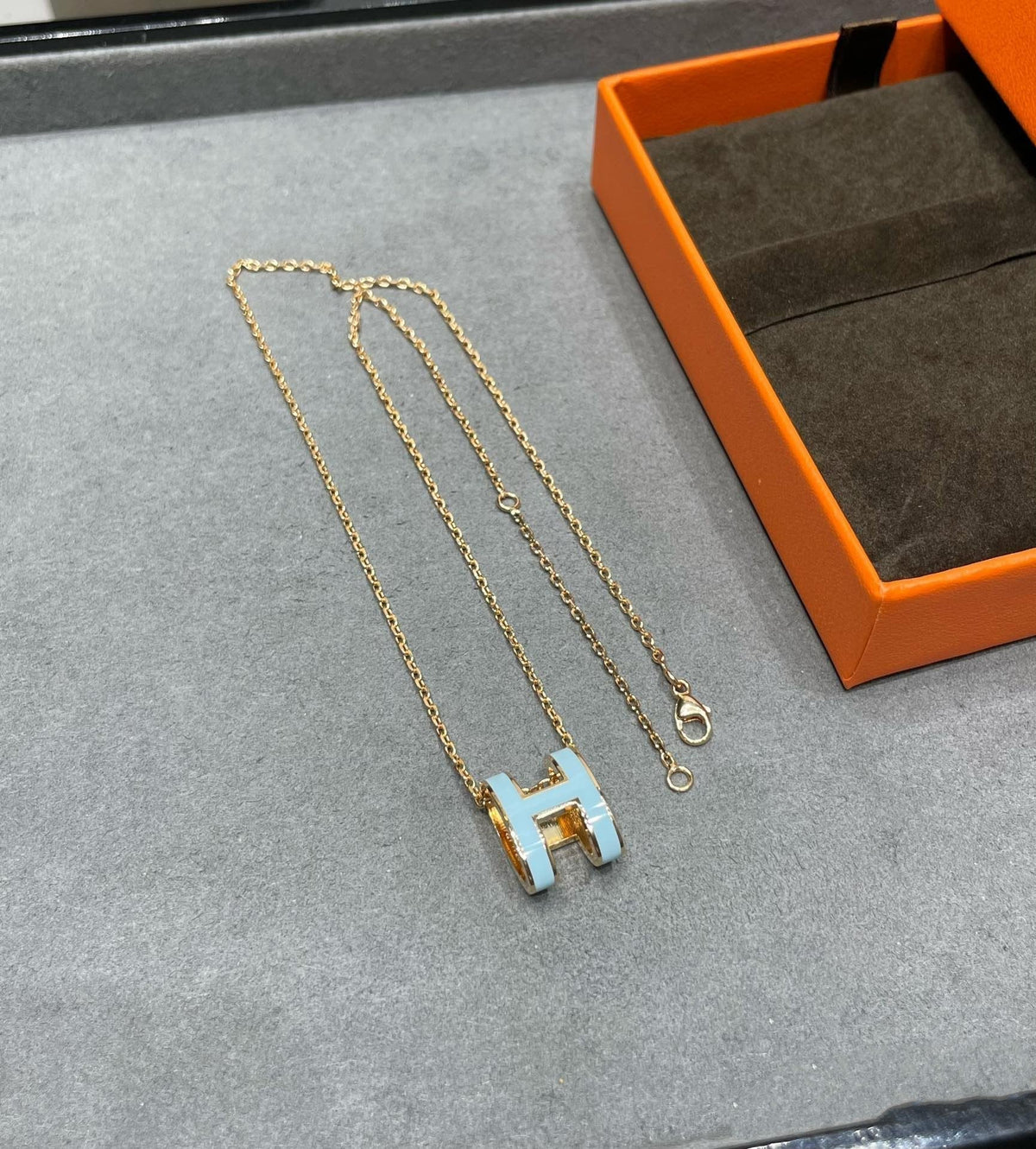 [Solara Jewelry ]POP H HELLBLAUE HALSKETTE