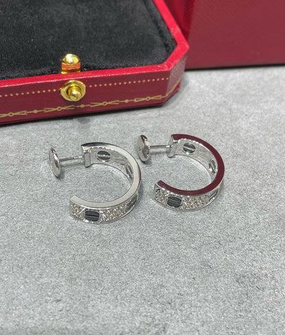 [Solara Jewelry ]LOVE セラミック ダイヤモンドパヴェ シルバーイヤリング