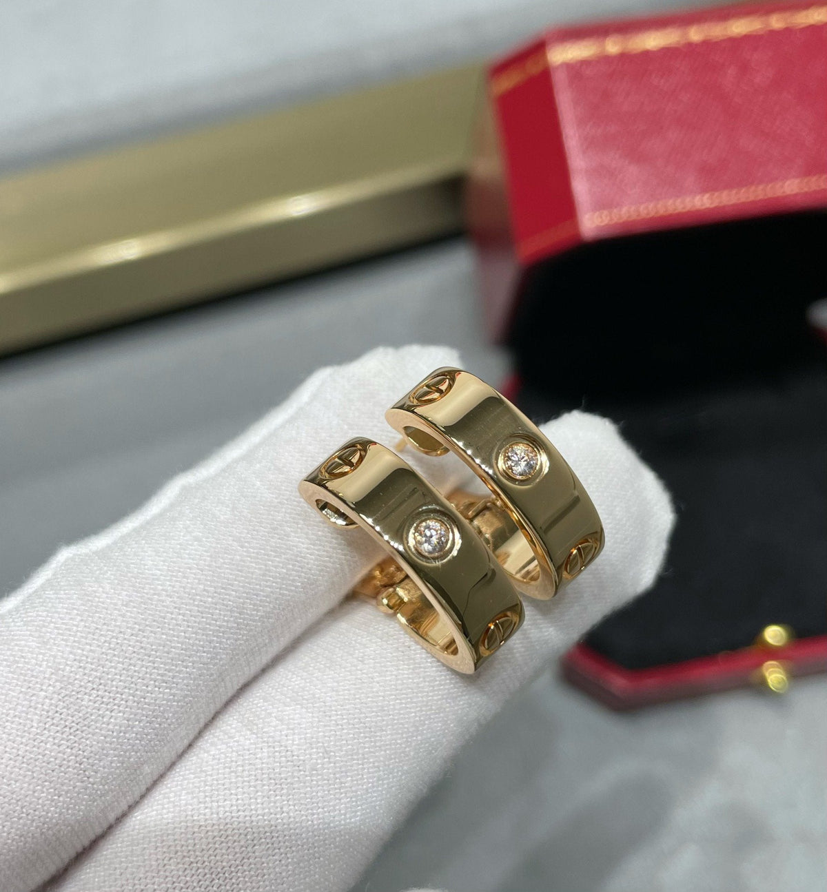 [Solara Jewelry] LOVE 5.5MM 1ダイヤモンドピアス