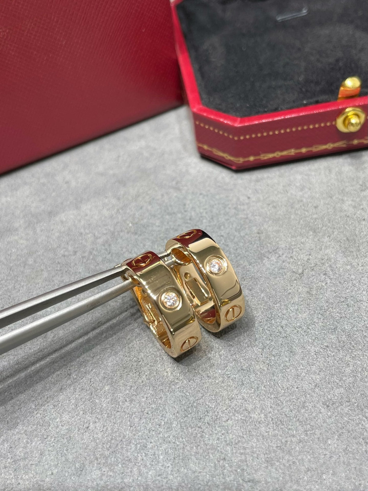 [Solara Jewelry] LOVE 5.5MM 1ダイヤモンドピアス