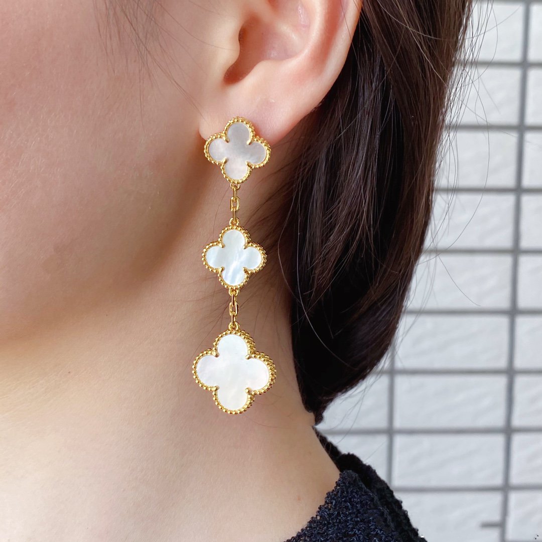 [Solara Jewelry ]CLOVER MOP 3 MOTIFS GOLD EARRINGS