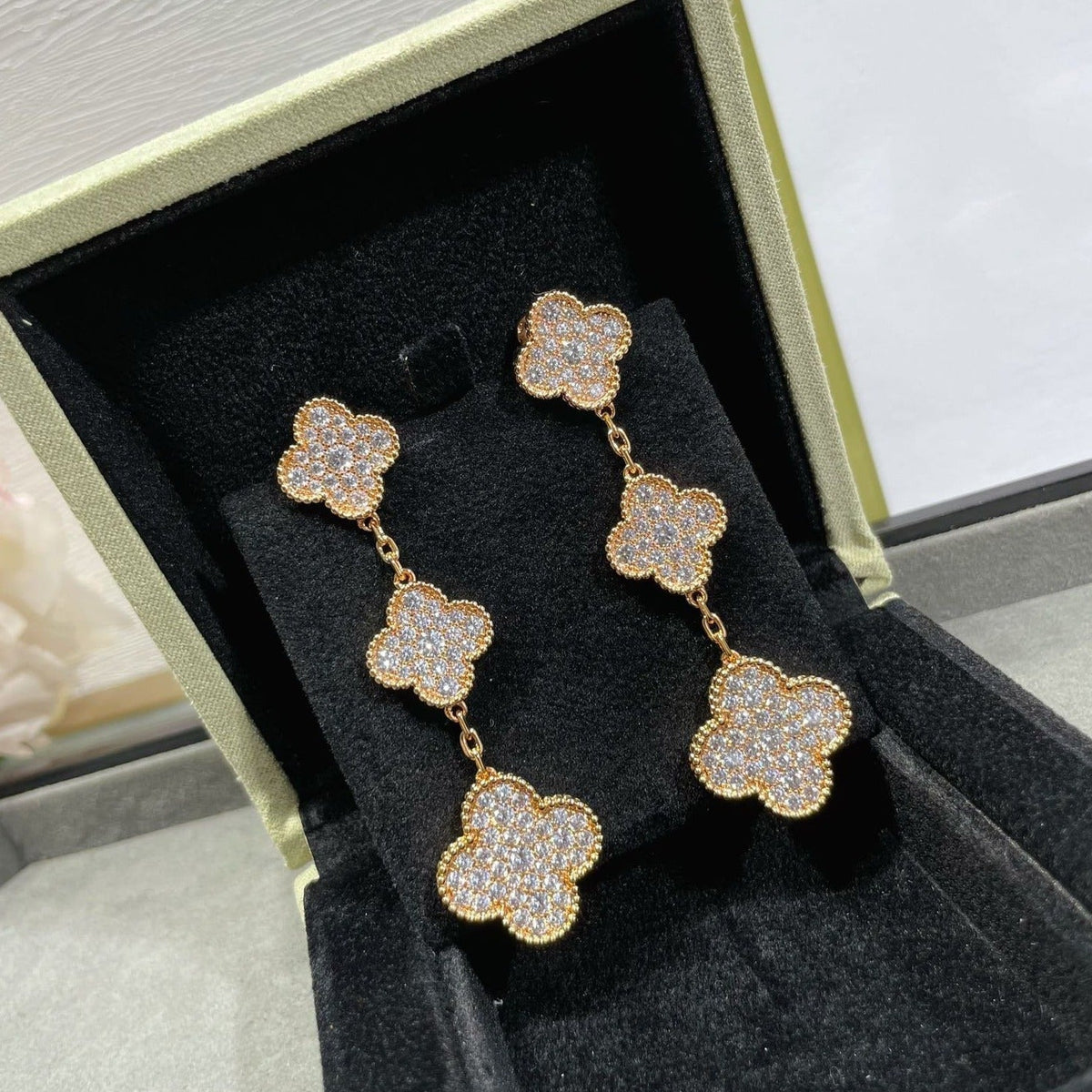 [Solara Jewelry ]CLOVER 3 MOTIFS DIAMOND PAVED ROSE GOLD EARRINGS
