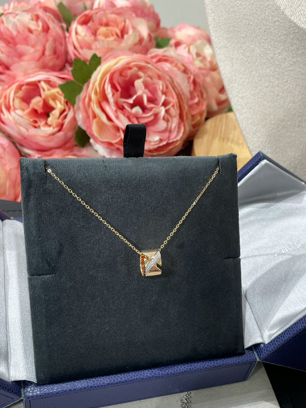 [Solara Jewelry ]LIENS EVIDENCE DIAMOND NECKLACE