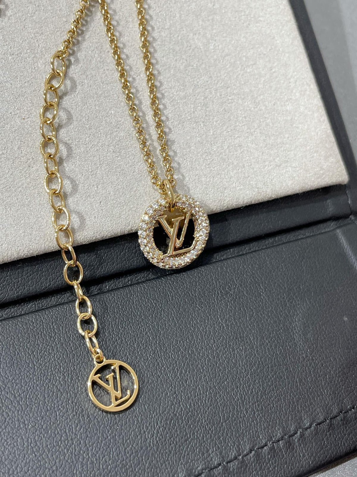 [Solara Jewelry ]BY NIGHT DIAMOND PAVED NECKLACE