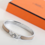 [Solara Jewelry ]HM KELLY GREY ARMBAND