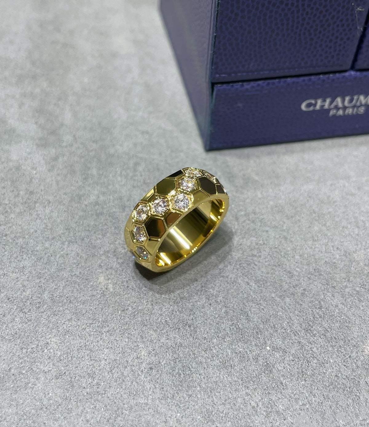 [Solara Jewelry ]BEE LOVE ダイヤモンド ラージリング