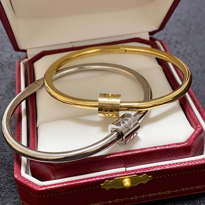 [Solara Jewelry ]CT ツイスト スクリュー ブレスレット | ミニマリスト ナロー バングル