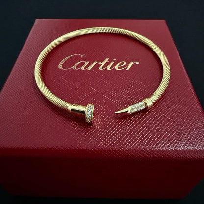 [Solara Jewelry] CT Edgy Nagelarmreif | Mit Diamanten besetztes Design