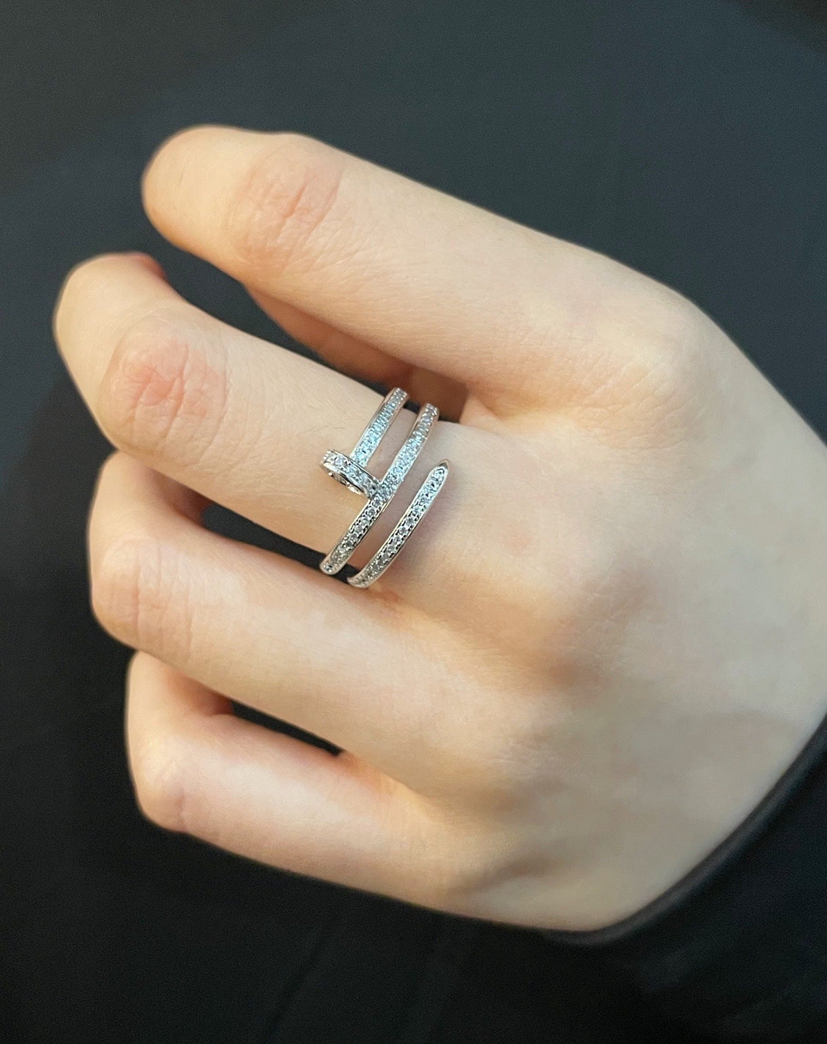 [Solara Jewelry ]LOVE Dreireihiger Full Pave Nagelring