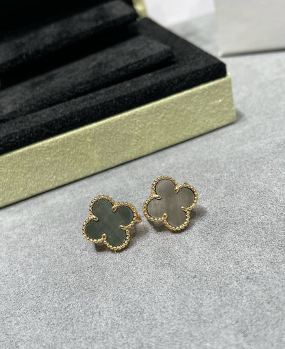[Solara Jewelry ]CLOVER 15MM GRAY MOP EARRINGS