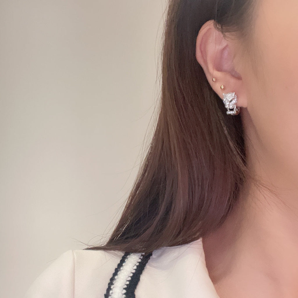 [Solara jewelry] Panther Head Stud Earrings