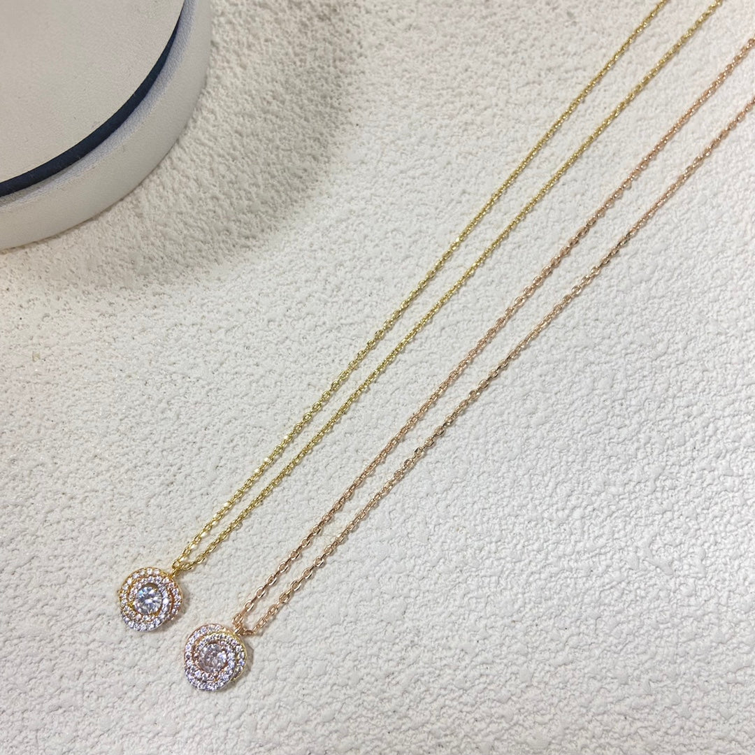 [Solara Jewelry ]トリコロールゴールド スリーロウネックレス パヴェダイヤモンド センターダイヤモンド