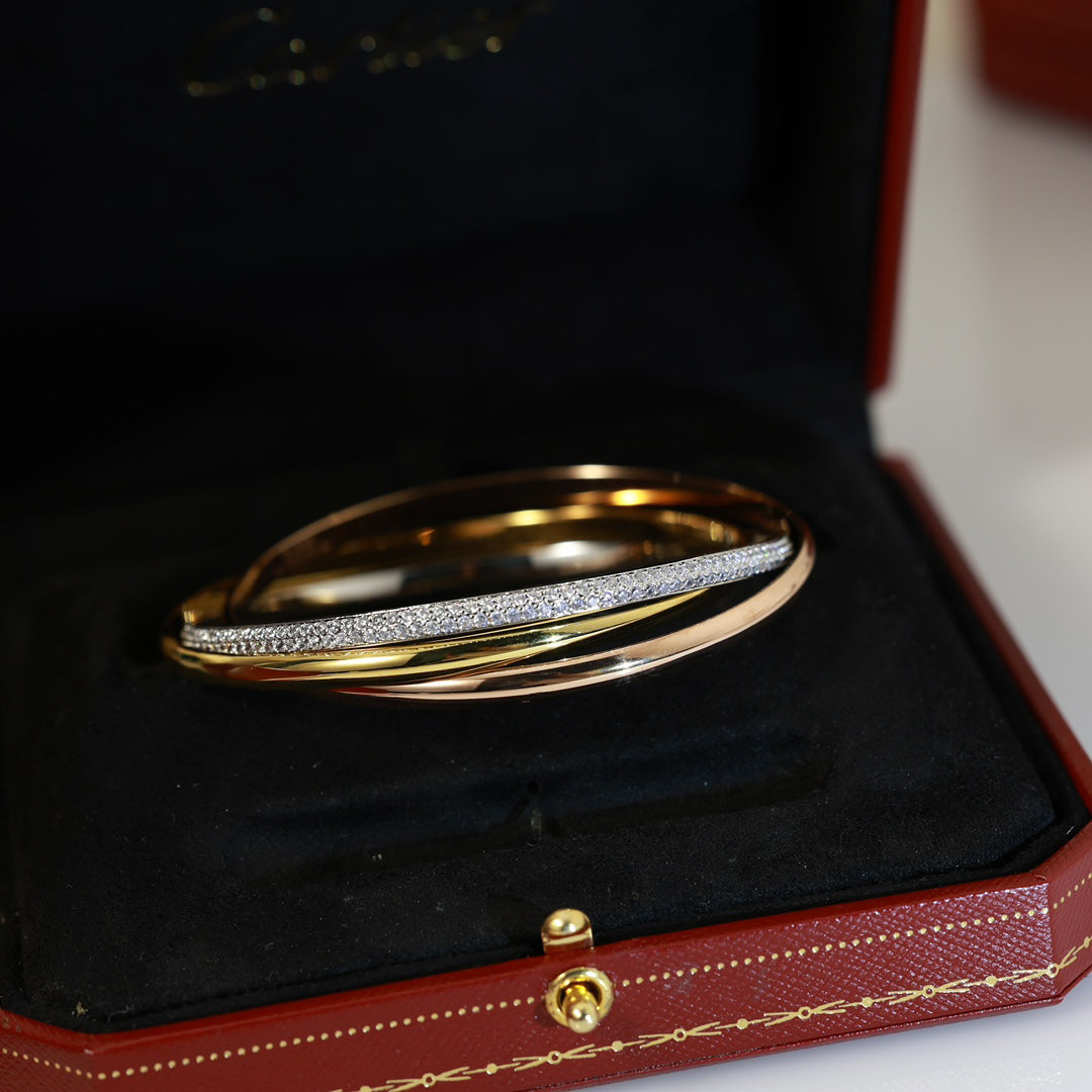 [Solara Jewelry ]ダイヤモンドが輝くマルチトーンスリーバンドツイストブレスレット