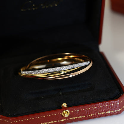 [Solara Jewelry ]ダイヤモンドが輝くマルチトーンスリーバンドツイストブレスレット