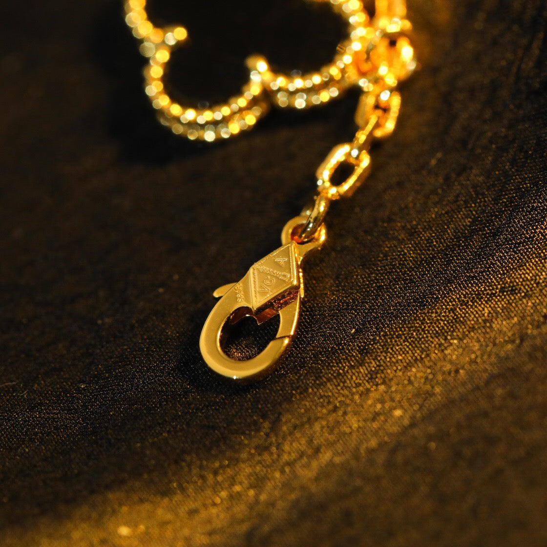 [Solara Schmuck] KLEEB LARMAND 5 MOTIVE ONYX MOP