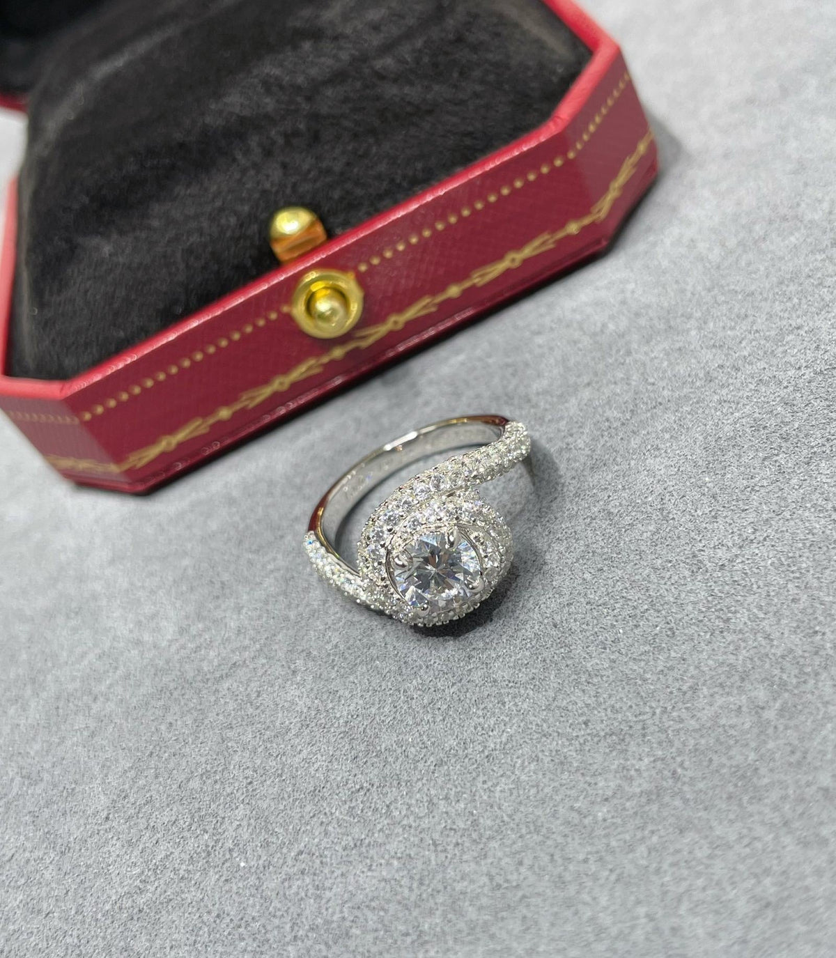[Solara Jewelry] CT ダイヤモンドセット ツイストリング